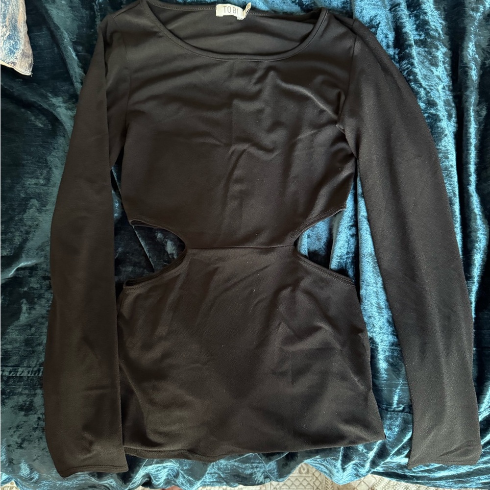 Black Cut-Out Long Sleeve Top